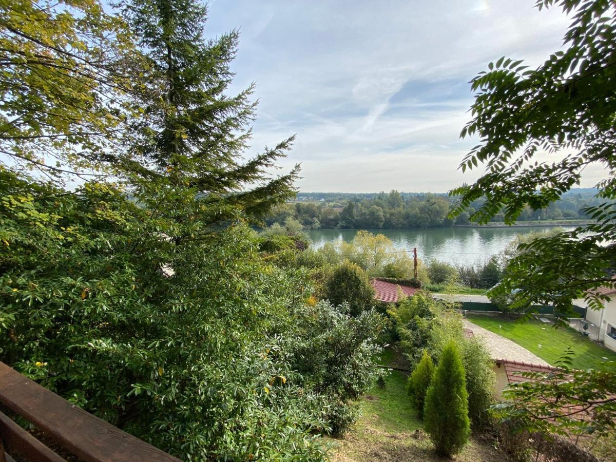 Chalet En Bord De Seine Villa Le Coudray-Montceaux Ngoại thất bức ảnh